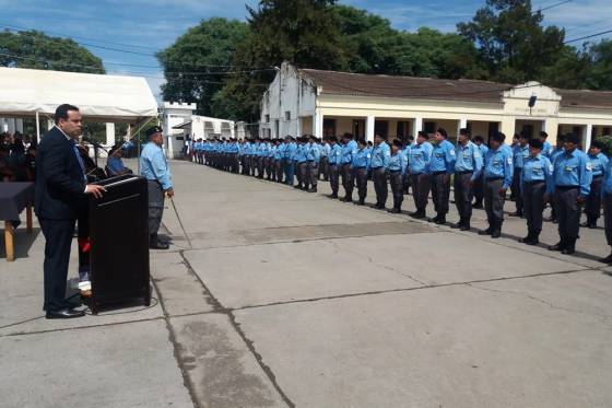 Iniciaron los actos de ascenso de 697 agentes penitenciarios