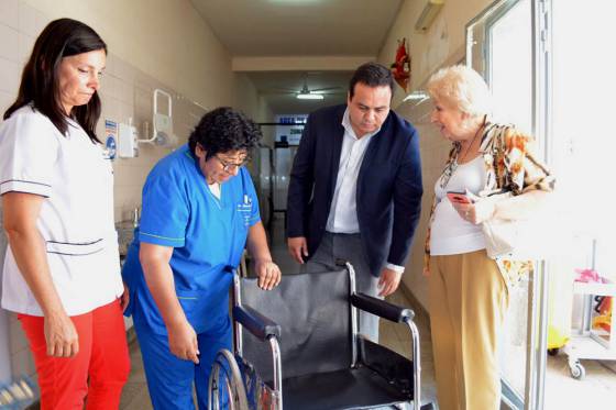 Internos del Servicio Penitenciario restauraron sillas de ruedas del Hospital Oñativia