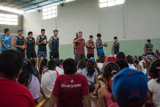 Salta Voley visitó la Colonia de Vacaciones