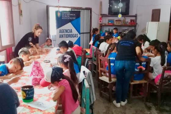 Chicos de San Agustín aprendieron sobre el perjuicio de las adicciones