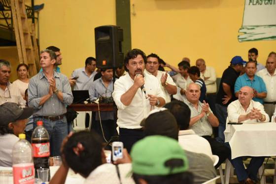 El gobernador Sáenz se reunió con miembros de las comunidades originarias de los departamentos Orán, San Martín y Rivadavia