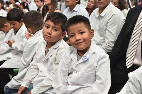 En el inicio de clases el Gobierno acompañó a alumnos y docentes