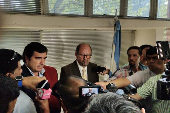 Construirán pozos someros para comunidades ubicadas en la ribera del Bermejo