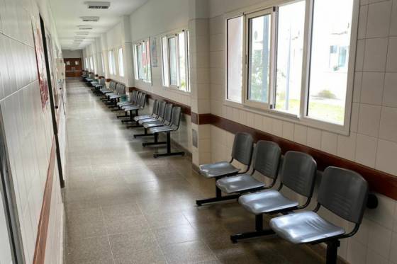 Hospitales y centros de salud sólo atienden urgencias por guardia