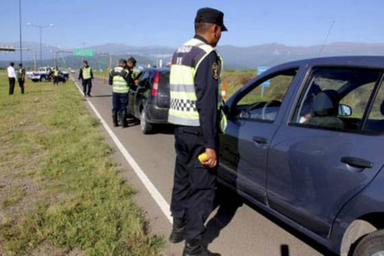 Aislamiento Social Obligatorio: Los trabajadores deberán circular con certificación laboral