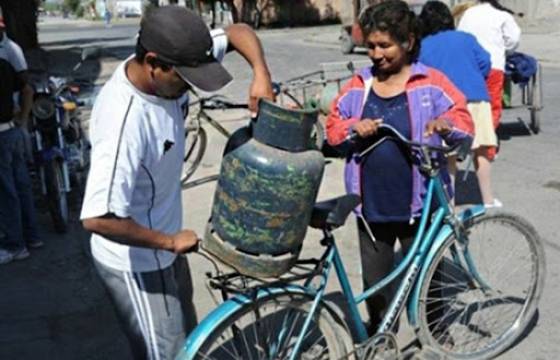 Mañana martes 31 no habrá distribución de la garrafa social