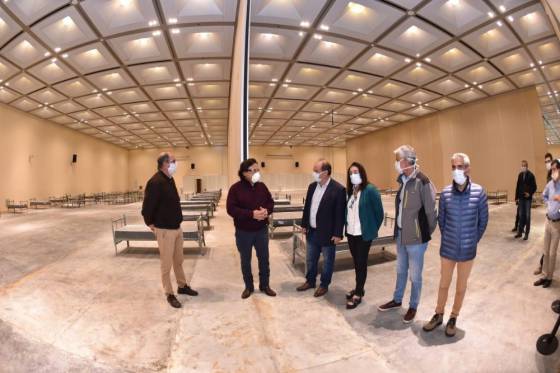 COVID-19: Sáenz supervisó la finalización de los trabajos de remodelación en el Centro de Convenciones de Limache