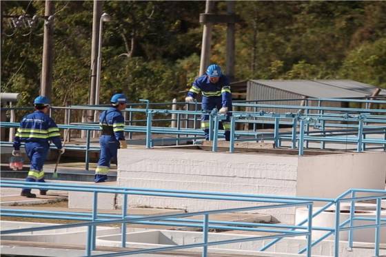 Se restablece paulatinamente el servicio de agua en zonas afectadas de la capital