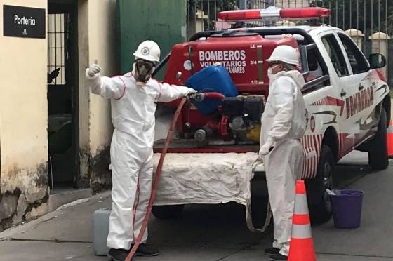 El hospital Señor del Milagro recibió la donación de mil litros de lavandina