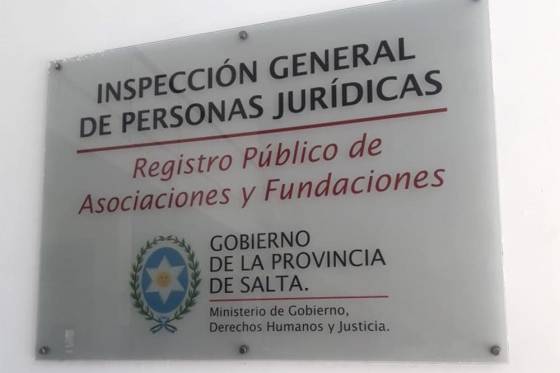 Personas Jurídicas atiende al público con turnos previos y guardia mínima