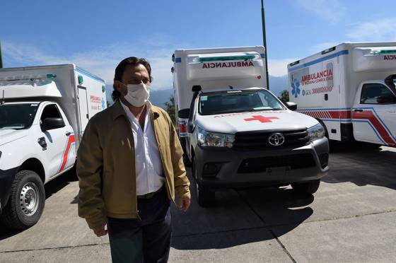 La Provincia fortalece el sistema de salud con la entrega de cuatro nuevas ambulancias