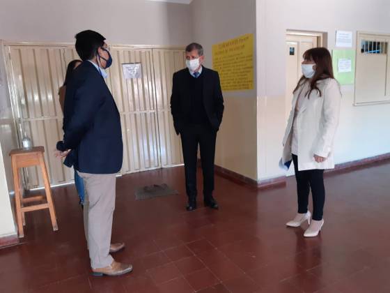 El Ministro de Seguridad superviso la asistencia que se brinda en el Instituto Michel Torino