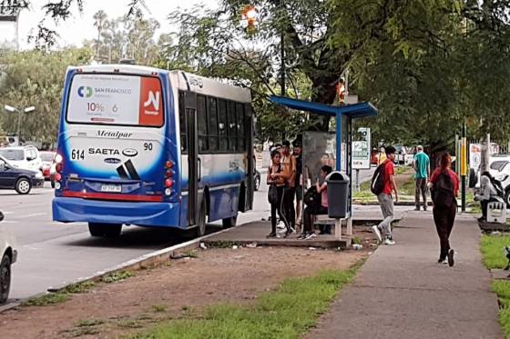 SAETA informa sobre quienes podrán acceder al servicio de colectivos