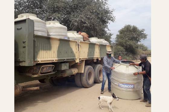 Se entregaron más de 150 de depósitos para agua segura en comunidades del norte