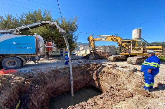 Obras de mejoramiento en  la red cloacal de barrio San Ignacio