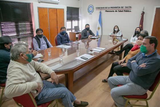 Autoridades de Salud junto a los cinco gremios analizaron la situación actual de los trabajadores