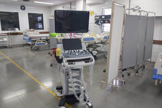 Nuevo ecógrafo para Terapia Intensiva de Adultas del hospital Materno Infantil