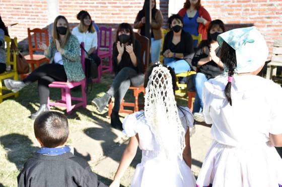 Los niños del centro de inclusión Casita Feliz conmemoraron el 25 de Mayo