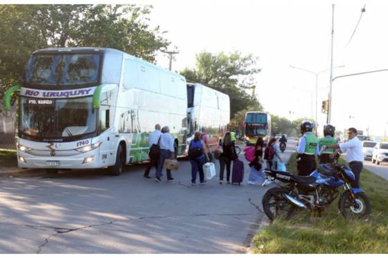 AMT multará a los colectivos que ingresen sin autorización a la provincia