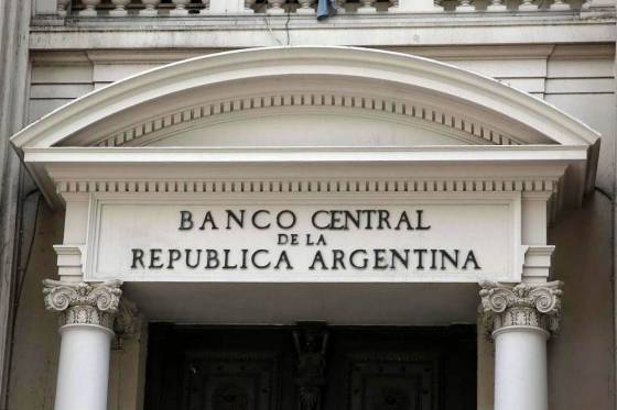 Informan sobre nuevas disposiciones del Banco Central de la República Argentina