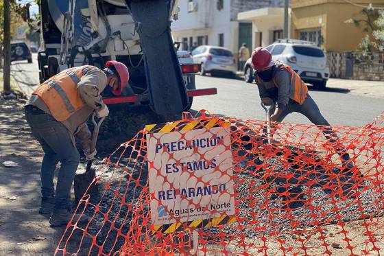 Aguas del Norte trabaja en 15 frentes para cubrir aperturas pendientes en calles y veredas