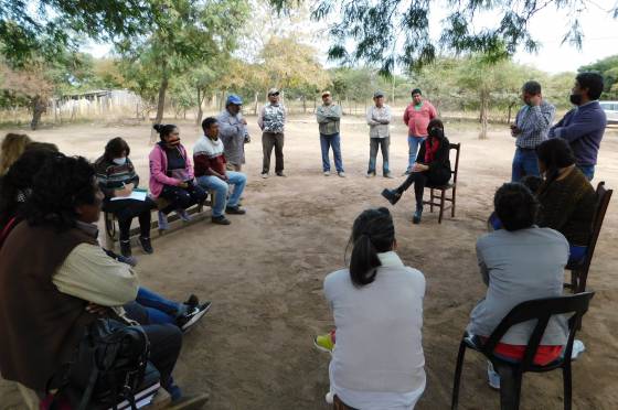 Autoridades de Desarrollo Social se reunieron con referentes comunitarios en General Ballivián