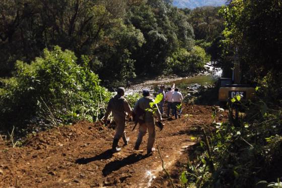 El gobernador Sáenz habilitará hoy el camino hacia Los Toldos por territorio argentino