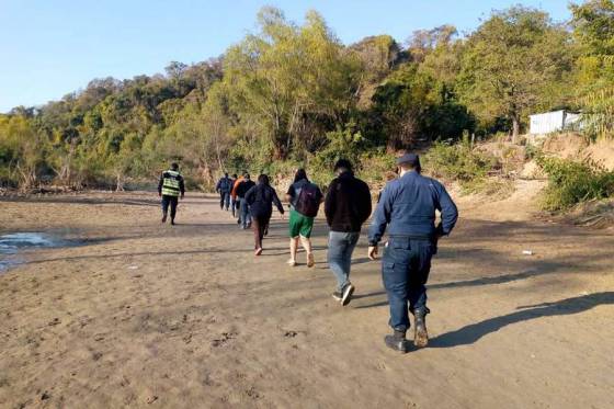 La Policía detectó y deportó a extranjeros que  ingresaron ilegalmente a Salta