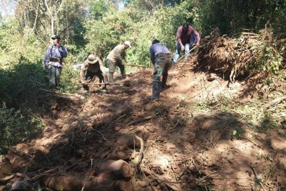 Acondicionan un camino interno para mejorar el control en el  Parque Provincial Pintascayo