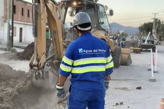 Mantenimiento y recambio de cañerías en el sistema de cloacas de diferentes municipios