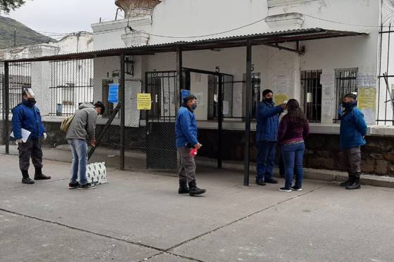 Para resguardar a la población penal continuarán suspendidas las visitas en dependencias penitenciarias