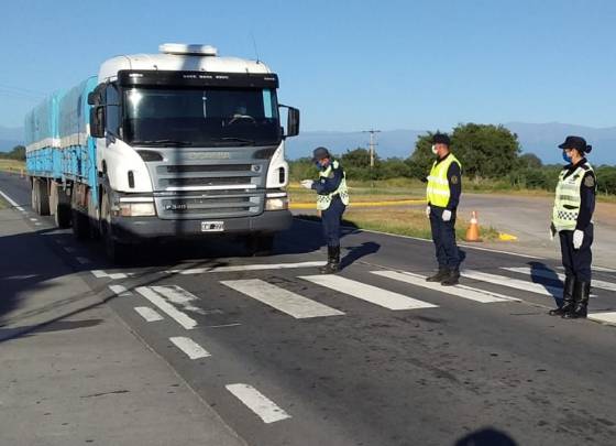 Seguridad Vial fiscalizó más de 19.400 vehículos el fin de semana largo