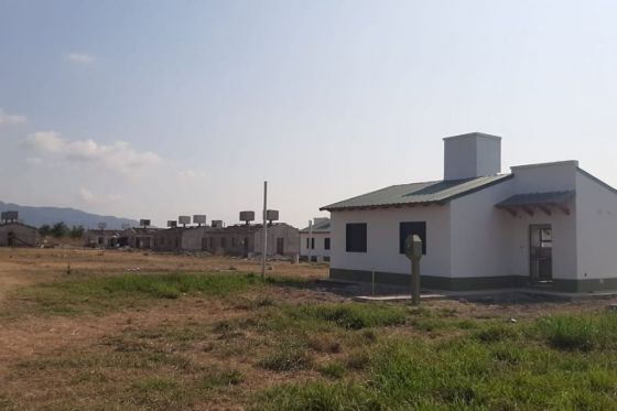 Campo Quijano: el IPV construye 24 casas de dos y tres dormitorios