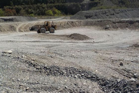 Controlan la extracción de áridos antes del período de lluvias