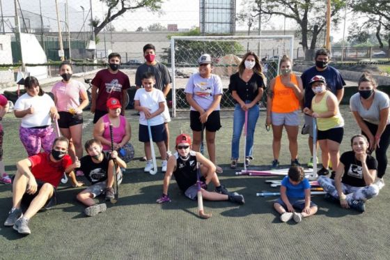 “Incluyendo Hockey” un proyecto de integración y desarrollo para niños y jóvenes con discapacidad