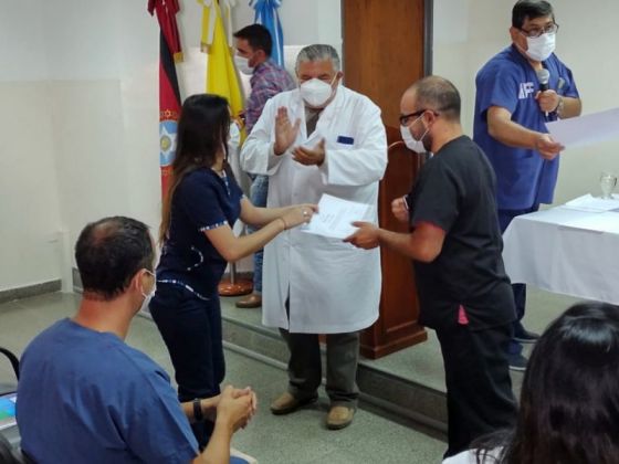 Se reconoció el trabajo de estudiantes voluntarios en el hospital Papa Francisco