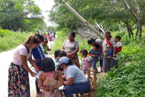 Entrega de módulos alimentarios vía terrestre y aérea en el norte provincial