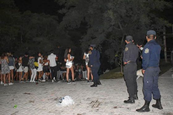 Clausuraron 13 fiestas clandestinas en un intenso operativo de seguridad sanitaria