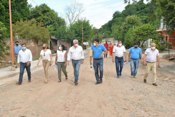 Gobierno y municipio trabajarán en el reordenamiento dominial de terrenos en Aguas Blancas