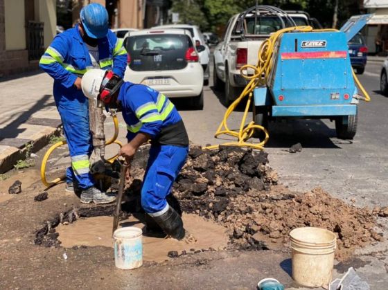 Aguas del Norte respondió al reclamo de vecinos por pérdidas de agua