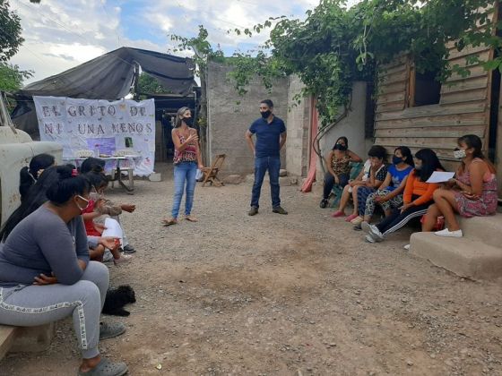 En barrio Juan Manuel de Rosas se promocionan derechos y herramientas para la erradicación de la violencia de género