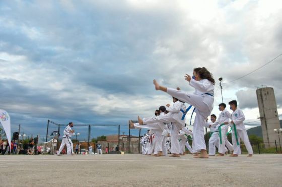 Exitoso encuentro deportivo en zona Sureste