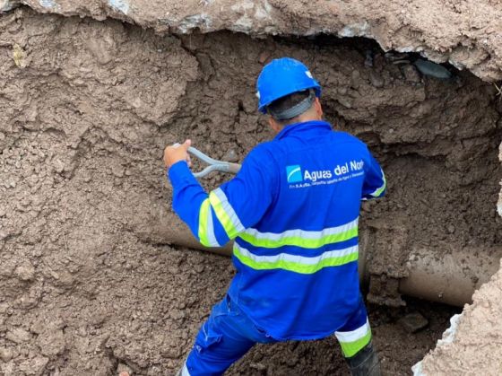 Tras el recambio de válvulas se recuperan los niveles de agua de la cisterna de El Huaico