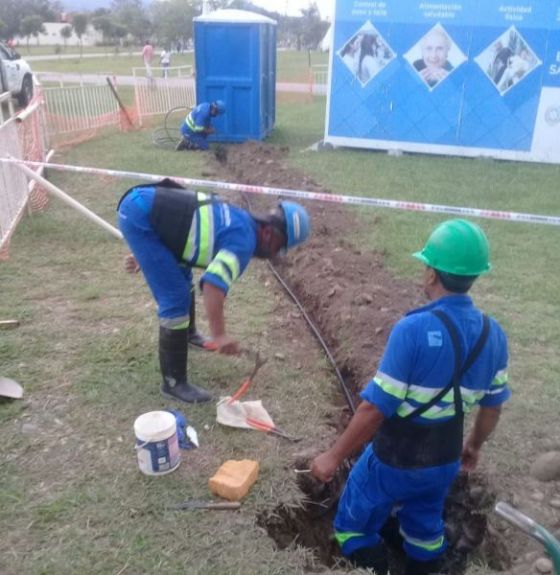 Aguas del Norte colaboró con una conexión de agua para el Centro de Testeo de Salud del Parque del Bicentenario