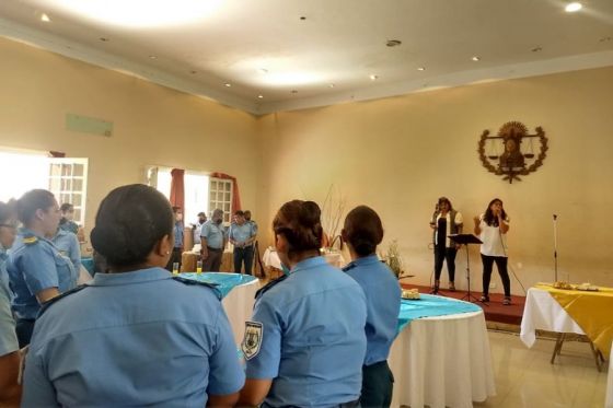 Agasajaron a mujeres penitenciarias y a internas del Penal de Villa Las Rosas