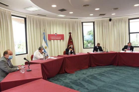 Gobernadores y ministros coordinan acciones de control en los pasos fronterizos por COVID-19