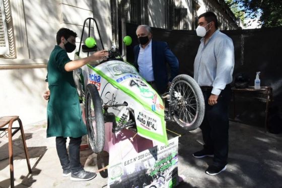 Promueven la divulgación científica y el interés por las ciencias en niños y jóvenes salteños