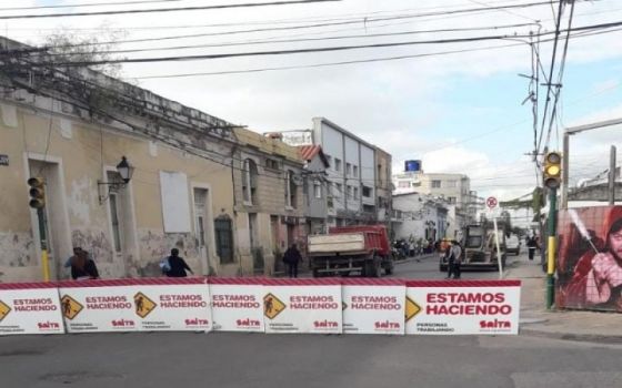 Desvíos de Líneas por el corte de tránsito en Sarmiento y España