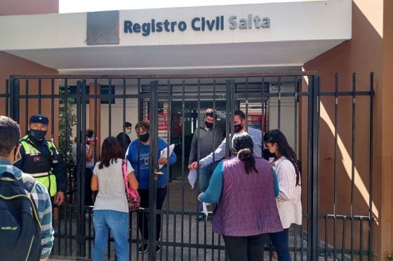 Las oficinas del Paseo Salta del Registro Civil funcionarán hasta el viernes en Brown 160