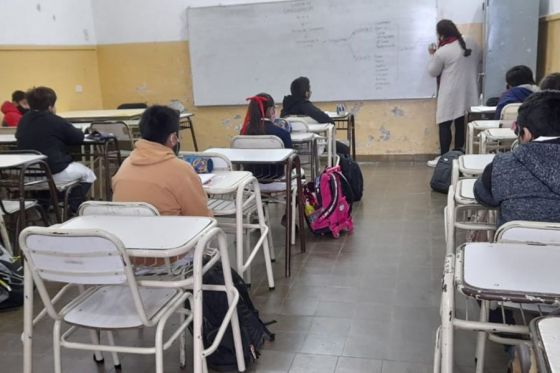 Alumnos de la escuela Güemes fueron capacitados sobre el sistema 911